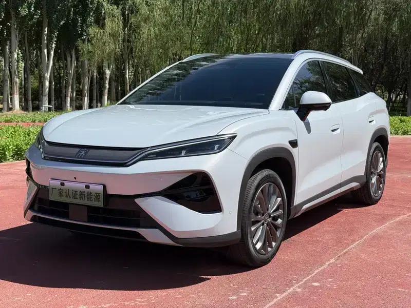 Song Ultra EV 2026 Model 605KM Super Edition — миниатюра 1