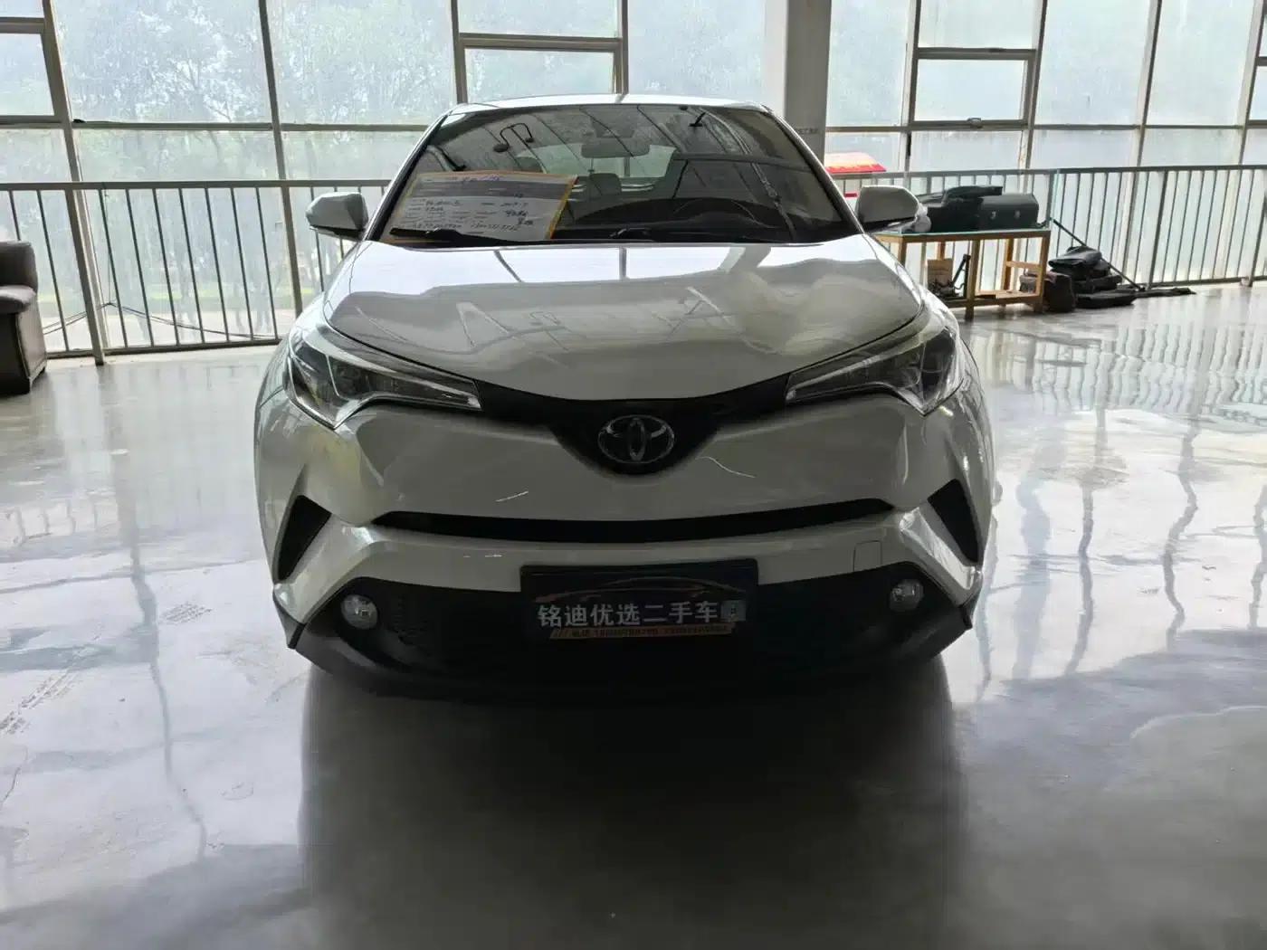 Toyota C-HR 2018 2.0L Premium Sunroof Edition (National V Emission Standard) — миниатюра 2