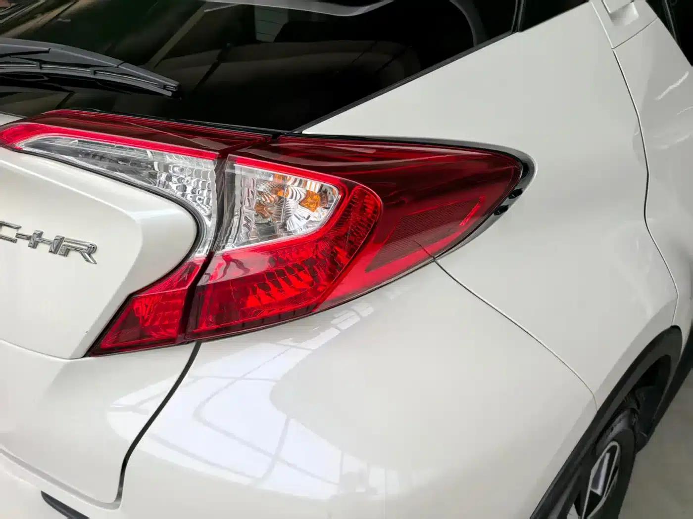 Toyota C-HR 2018 2.0L Premium Sunroof Edition (National V Emission Standard) — миниатюра 20