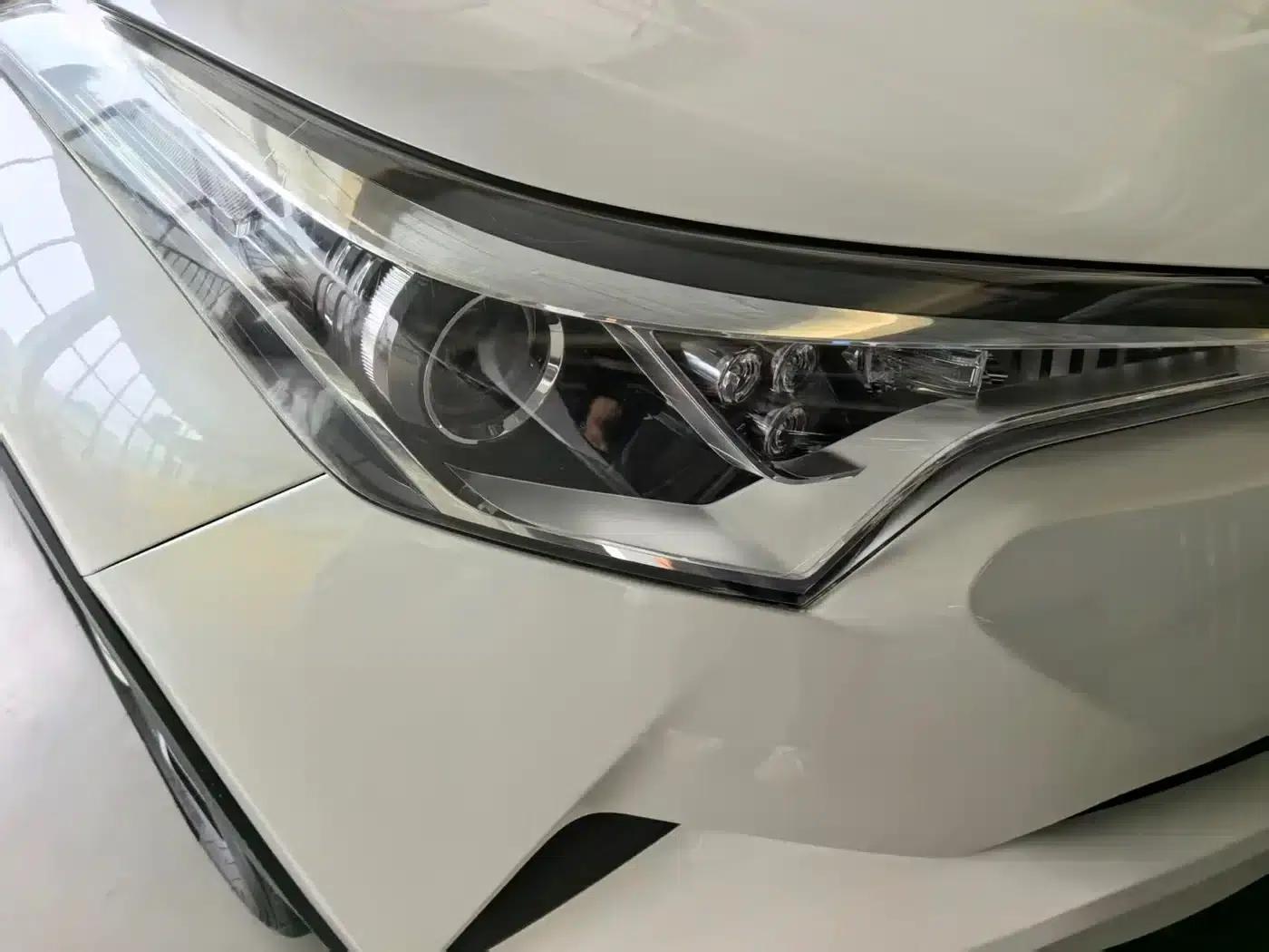 Toyota C-HR 2018 2.0L Premium Sunroof Edition (National V Emission Standard) — миниатюра 4