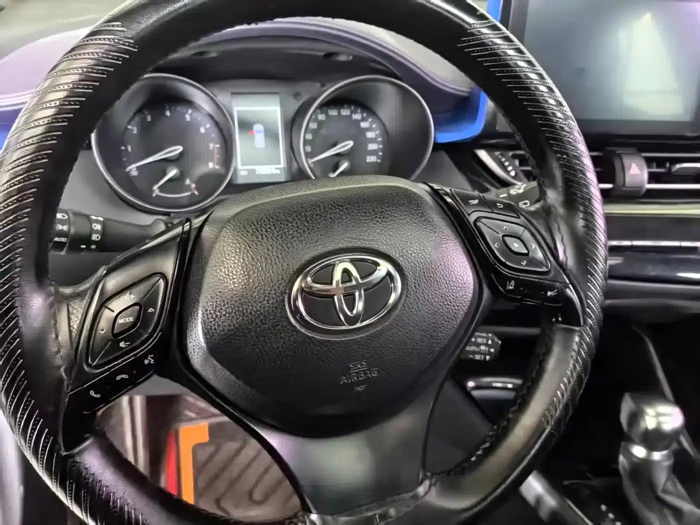 Toyota C-HR 2018 2.0L Premium Sunroof Edition (National V Emission Standard) — миниатюра 10