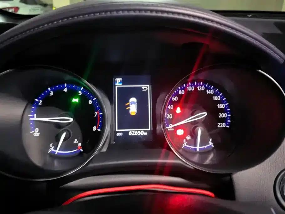 Toyota C-HR 2018 2.0L Premium Sunroof Edition (China VI Emission Standard) — миниатюра 14
