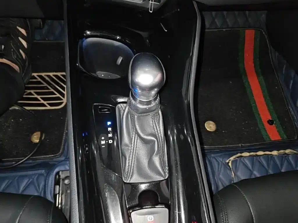 Toyota C-HR 2018 2.0L Leading Edition (National V Emission Standard) — миниатюра 14