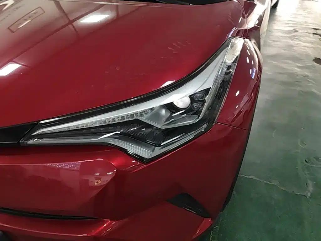 Toyota C-HR 2018 2.0L Luxury Edition (China VI Emission Standard) — миниатюра 24