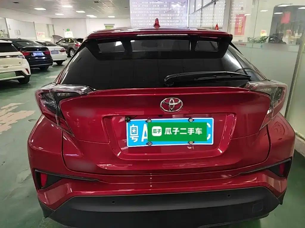 Toyota C-HR 2018 2.0L Luxury Edition (China VI Emission Standard) — миниатюра 6
