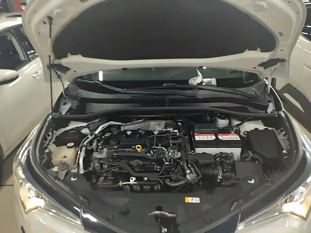 Toyota C-HR 2020 2.0L Leading Edition — миниатюра 20