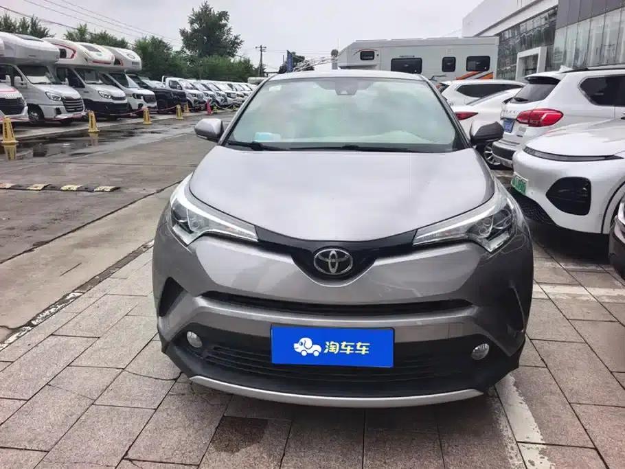 2018 Toyota IZOA 2.0L Elegance Edition (National V Emission Standard) — миниатюра 2