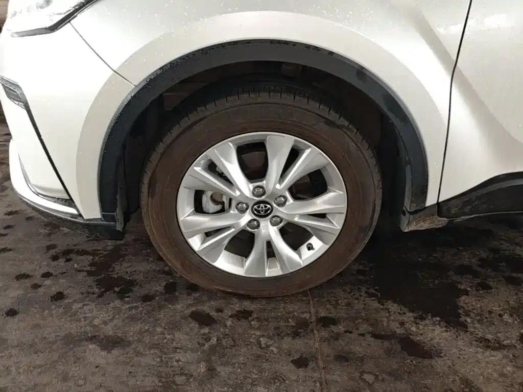2021 Toyota C-HR 2.0L Enjoy Edition — миниатюра 23