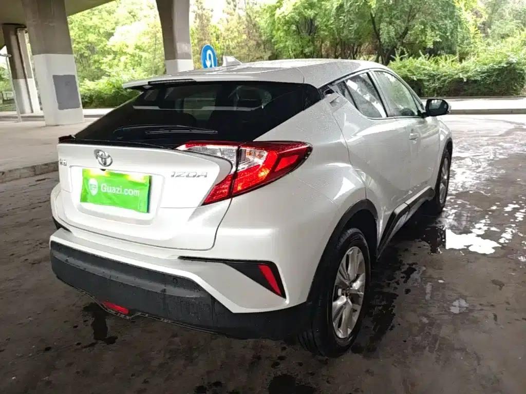 2021 Toyota C-HR 2.0L Enjoy Edition — миниатюра 7