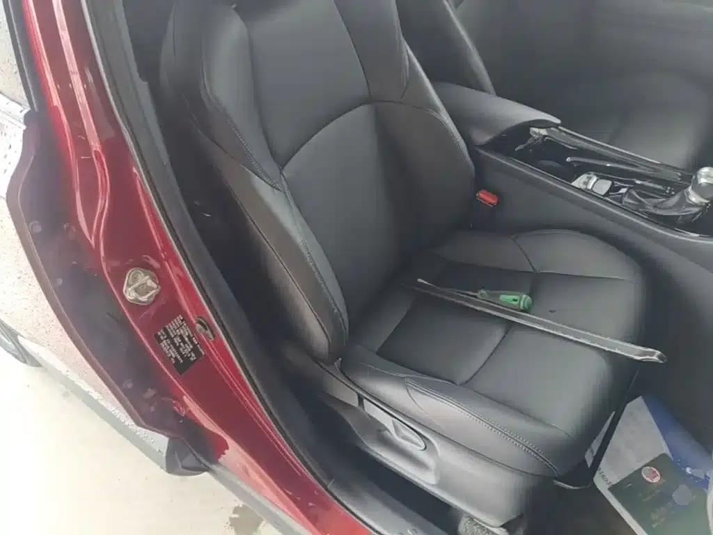 2020 Toyota IZOA 2.0L Ecstasy Edition — миниатюра 25