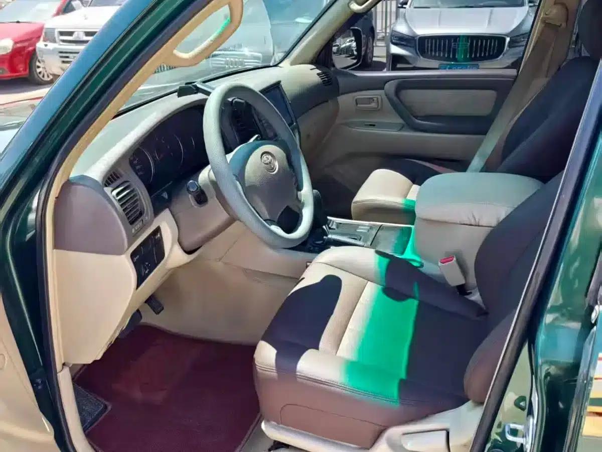 2005 Land Cruiser 4.5L Automatic GX-R — миниатюра 4