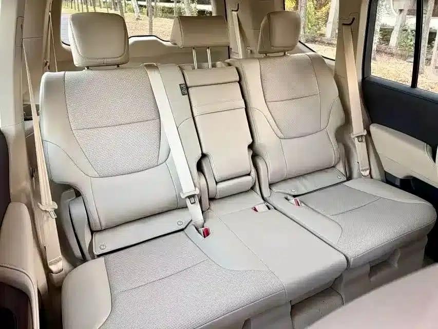 2026 Land Cruiser (Imported) 3.5T Automatic — миниатюра 15