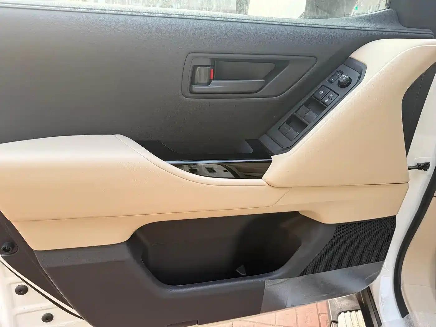 2026 Land Cruiser (Imported) 3.5T Automatic — миниатюра 18