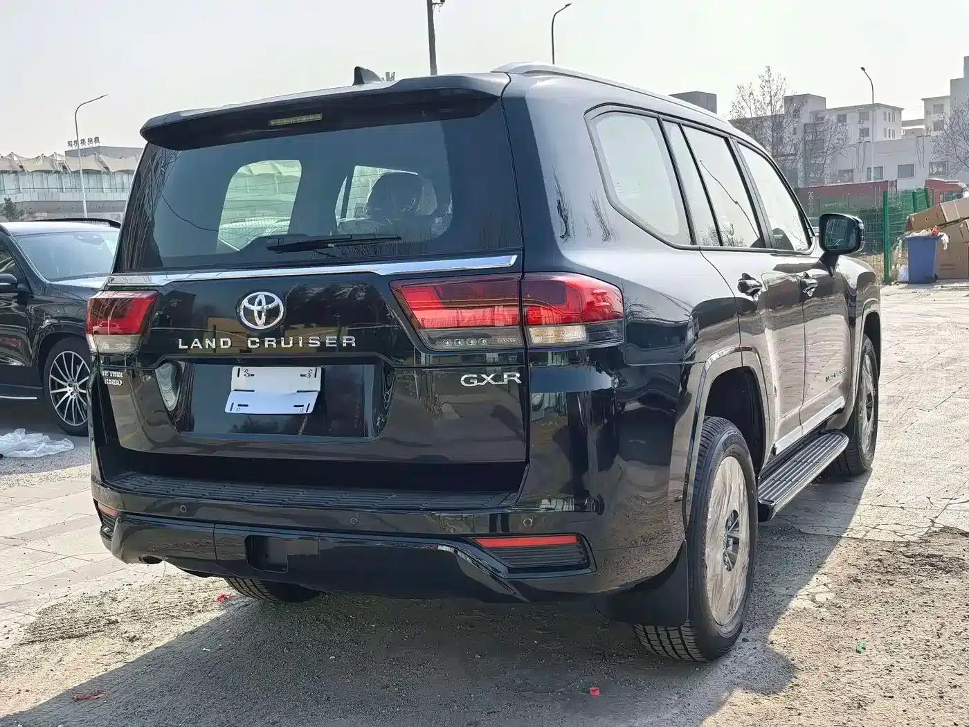 2026 Land Cruiser (Imported) 3.5T Automatic — миниатюра 8