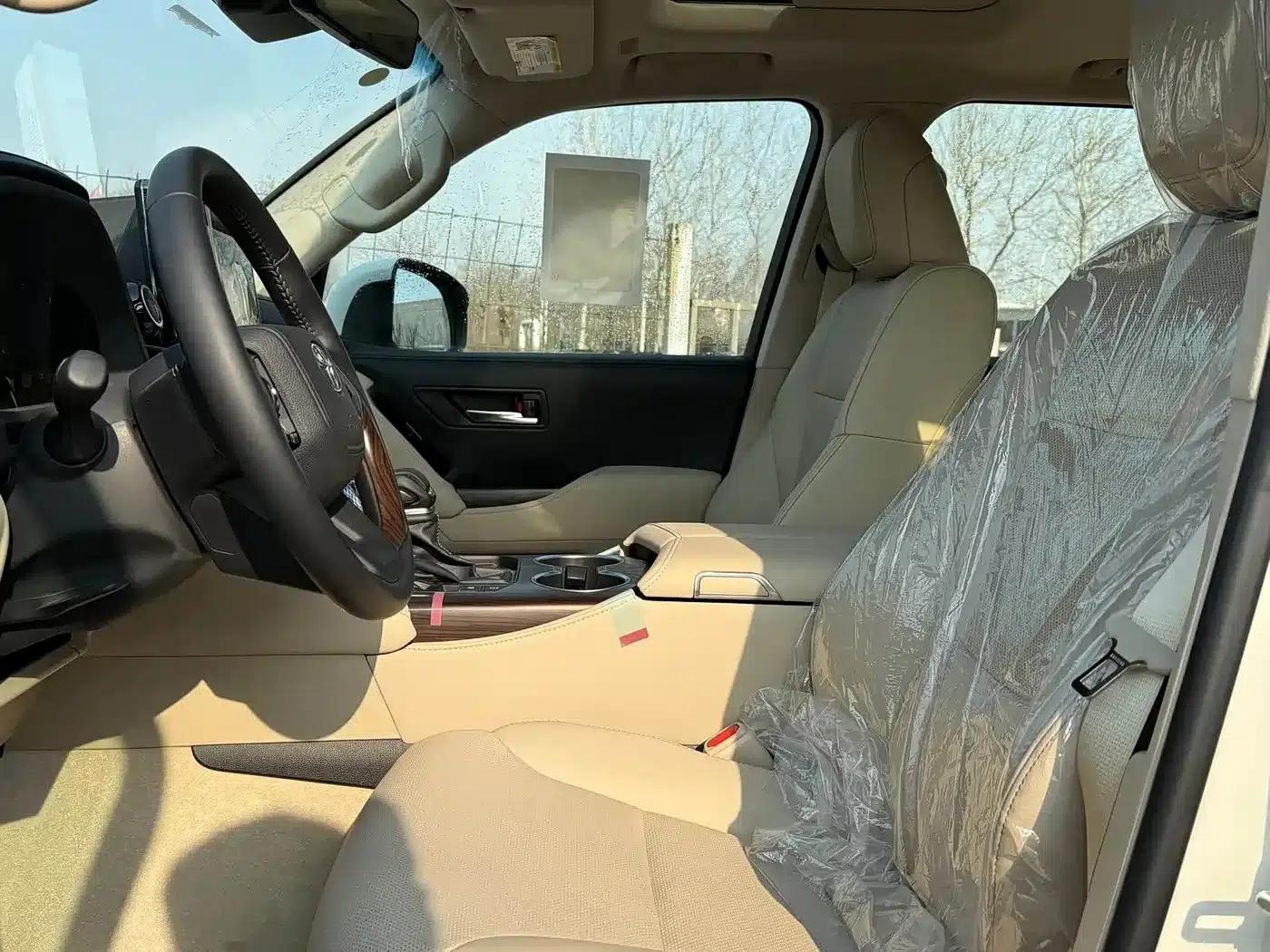 2026 Land Cruiser (Imported) 4.0L Automatic — миниатюра 12