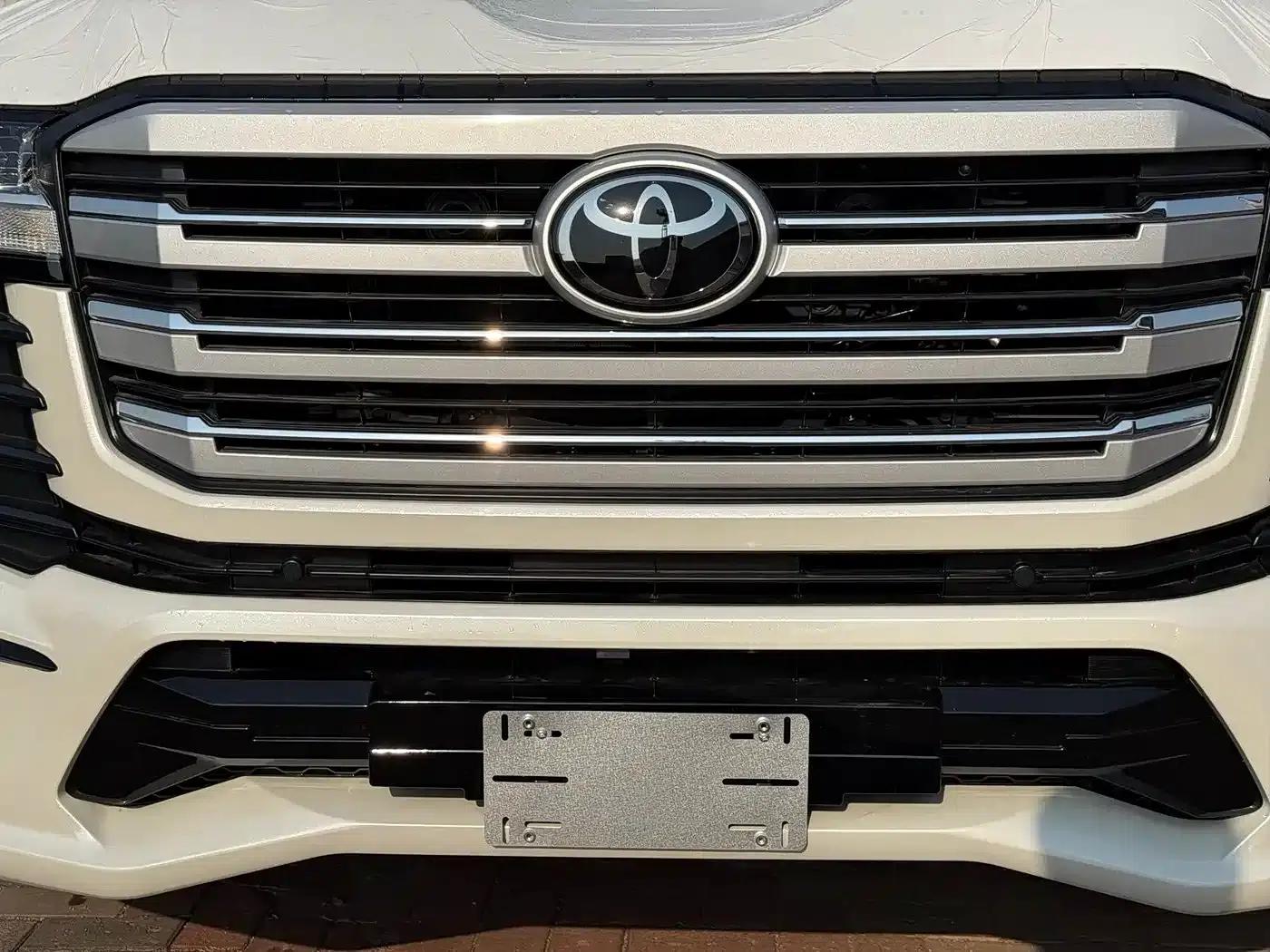 2026 Land Cruiser (Imported) 4.0L Automatic — миниатюра 17