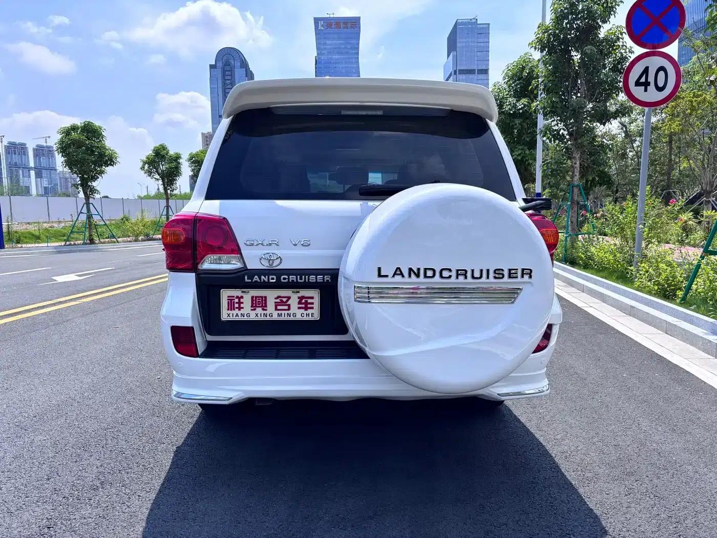 2012 Land Cruiser (Imported) Middle East Version — миниатюра 5