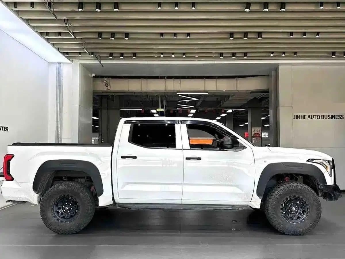 2022 Tundra 3.5T US Spec — миниатюра 11