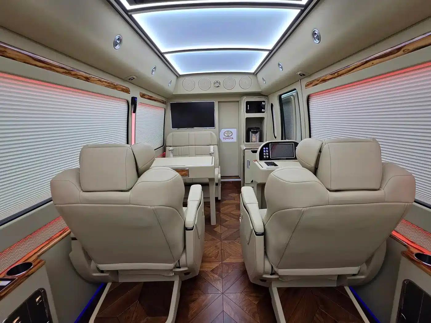 2019 Toyota Coaster 4.0L Luxury SUV GRB53L-ZCMEK 20-seater 9GR — миниатюра 6