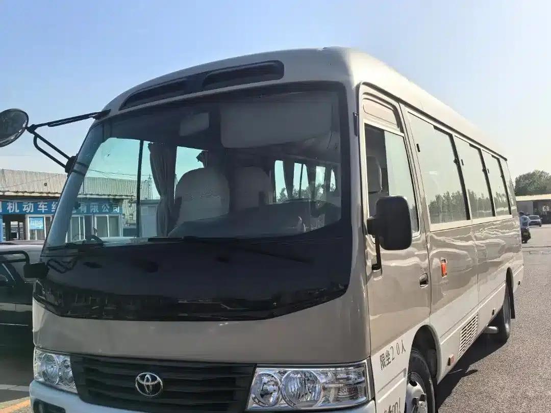 2015 Toyota Coaster 2.7L Premium Model TRB53L-ZCMSK 20-Seater — миниатюра 3