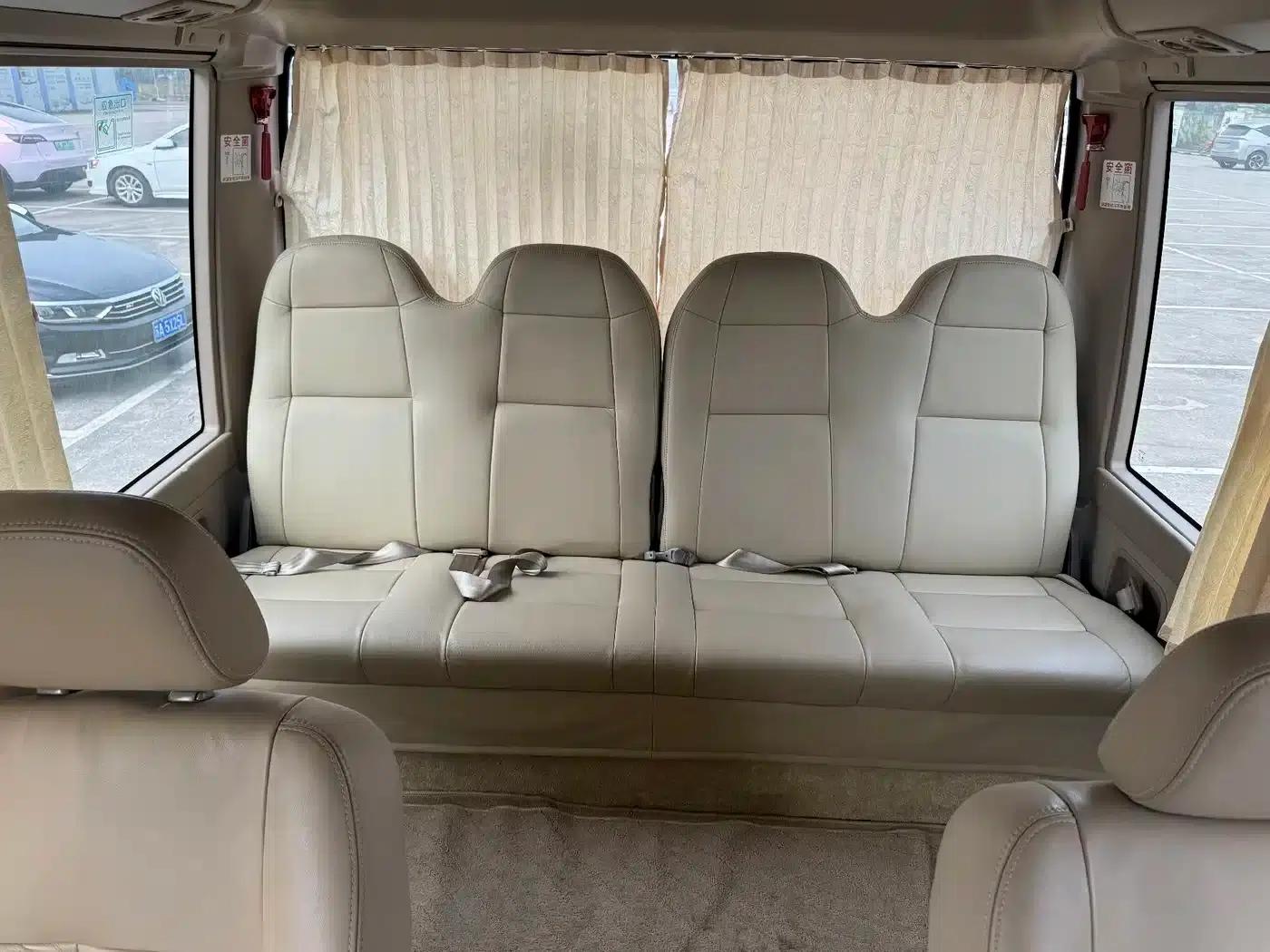 2013 Toyota Coaster 2.7L Gasoline Premium Edition 20-Seat 3TR — миниатюра 16