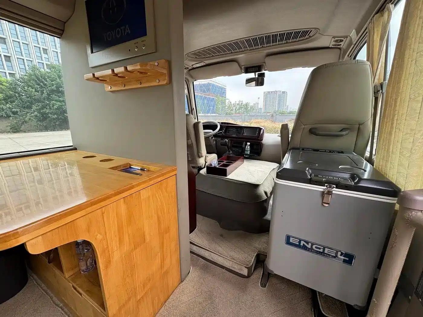 2013 Toyota Coaster 2.7L Gasoline Premium Edition 20-Seat 3TR — миниатюра 21