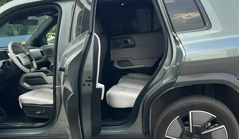 Titanium 3 2025 501KM AWD Max Edition — миниатюра 14