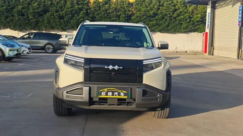 Titanium 3 2025 Model 501KM Rear-Wheel Drive Ultra Edition — миниатюра 2