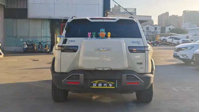 Titanium 3 2025 Model 501KM Rear-Wheel Drive Ultra Edition — миниатюра 5