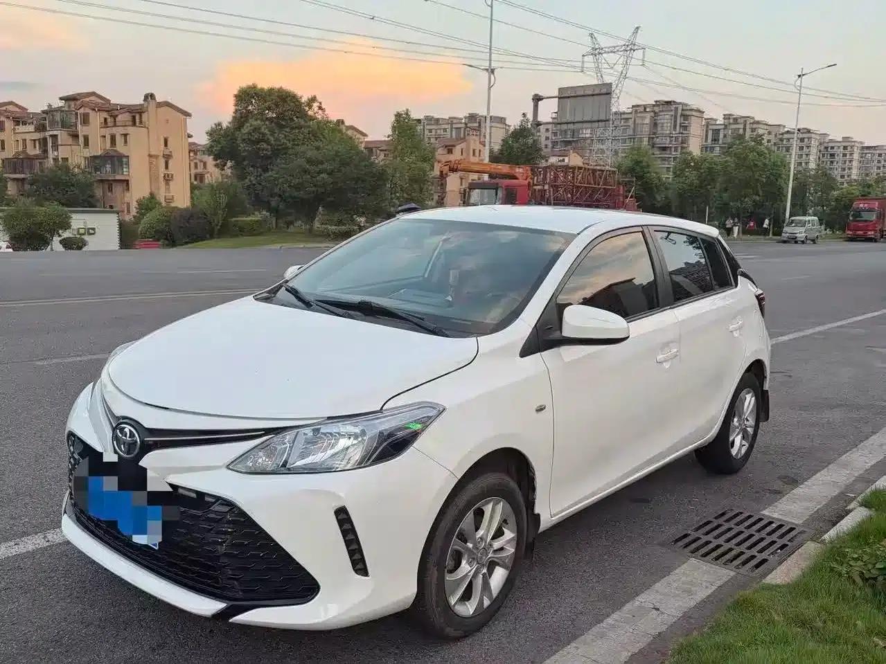 Vios FS 2017 1.5L CVT Sport Edition — миниатюра 1