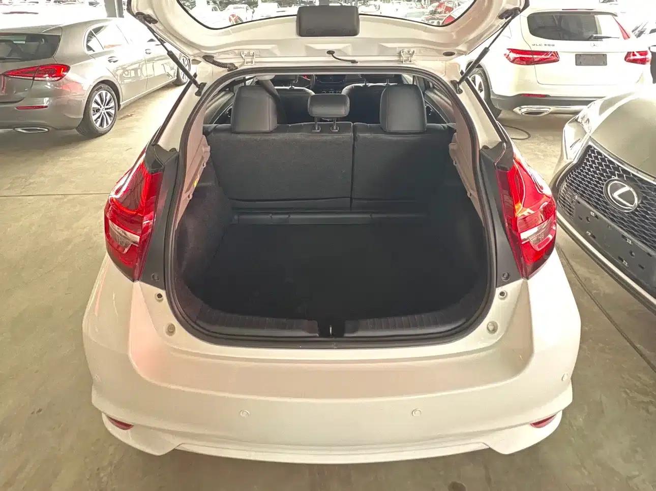 Vios FS 2021 1.5L CVT Sport Edition — миниатюра 13