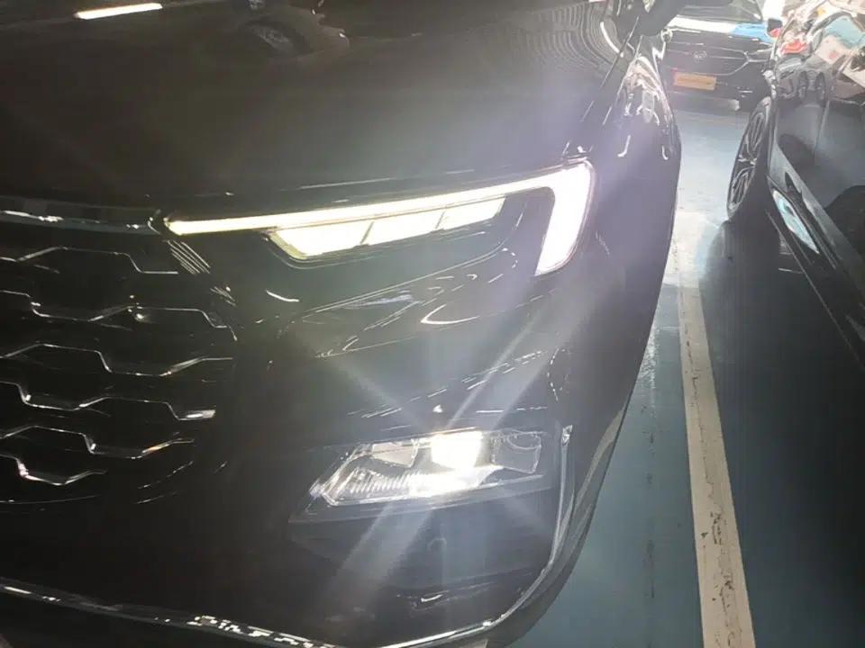 Ford Equator 2021 EcoBoost 225 Premier 7-Seater — миниатюра 8