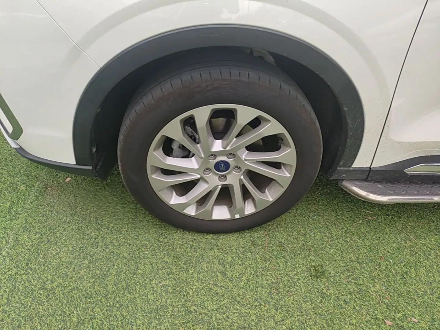 Ford Equator 2021 EcoBoost 225 Platinum Edition 6-seater — миниатюра 10