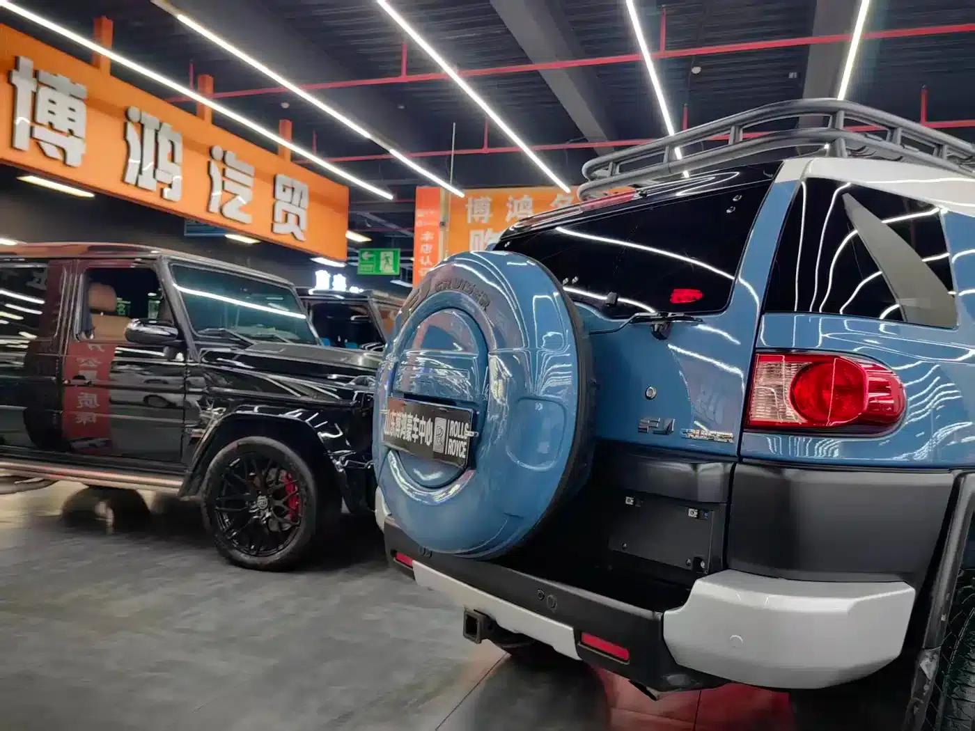 2018 FJ Cruiser 4.0L Automatic — миниатюра 12