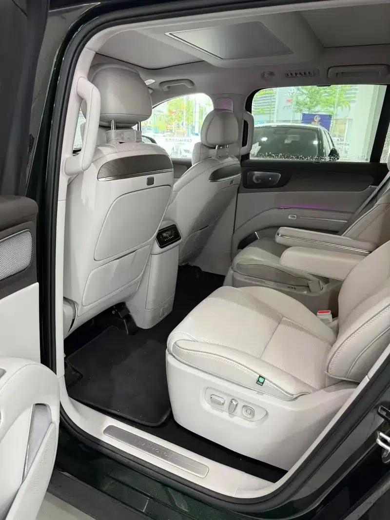 Leapmotor D19 2026 Range Extended 500 Smart Edition (6-seater) — миниатюра 11