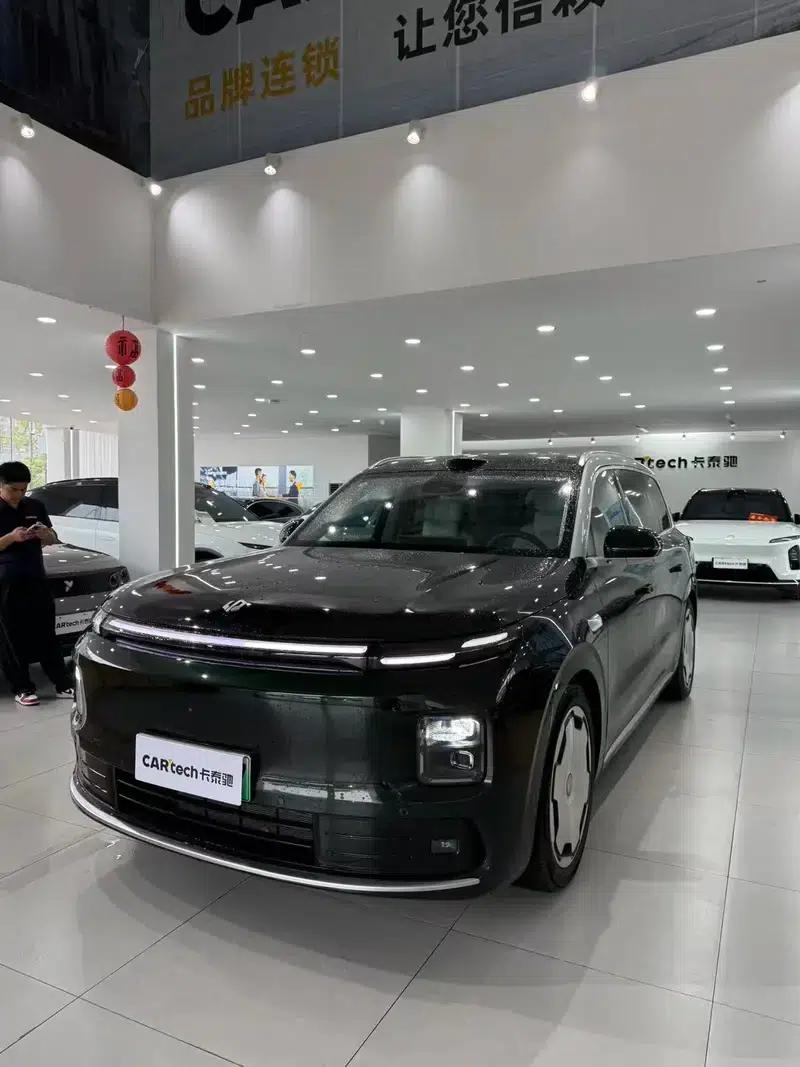 Leapmotor D19 2026 Range Extended 500 Smart Edition (6-seater) — миниатюра 10