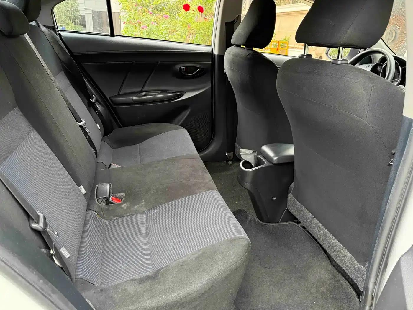 YARiS L 2020 1.5L CVT Leading Edition — миниатюра 6