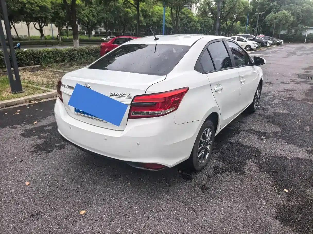 YARiS L 2021 1.5L CVT Leading Edition — миниатюра 4