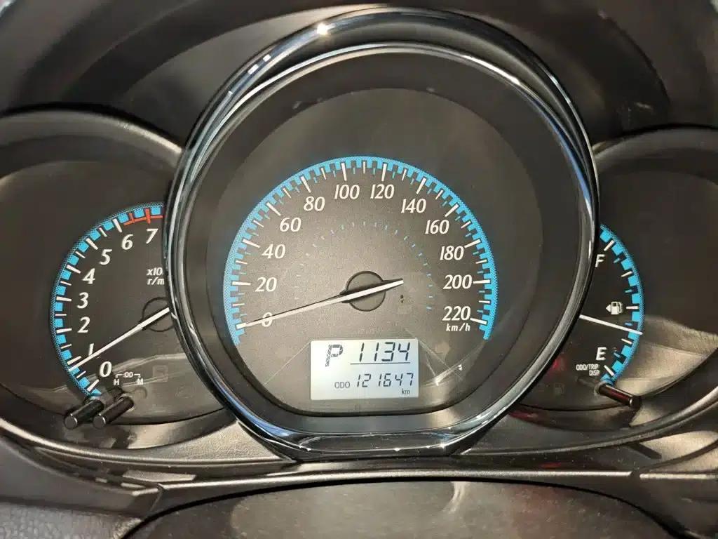 YARiS L 2017 1.5E CVT Dynamic Edition — миниатюра 12