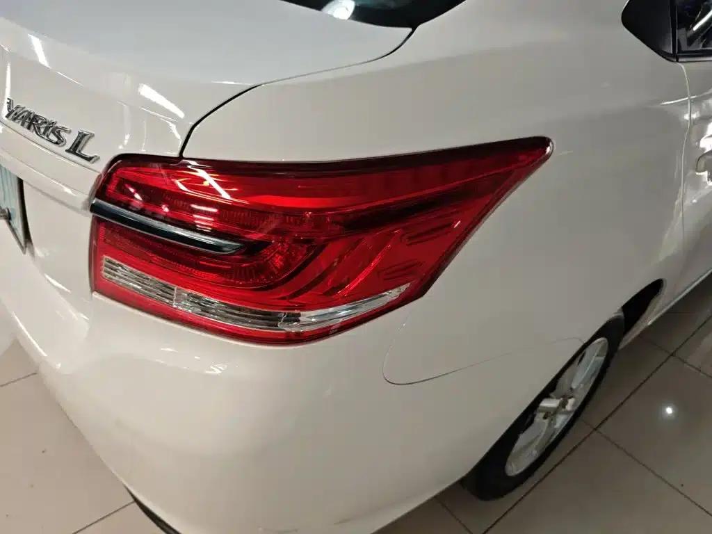 YARiS L 2017 1.5E CVT Dynamic Edition — миниатюра 8