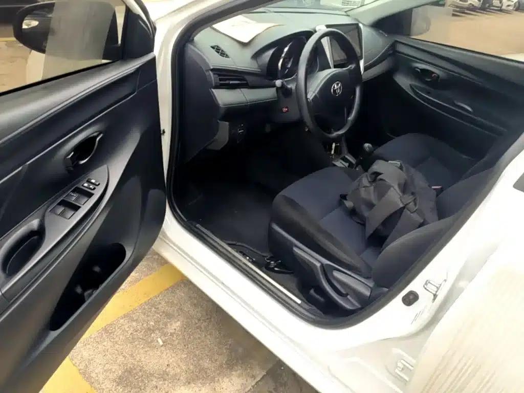 YARiS L 2017 1.5E CVT Dynamic Edition — миниатюра 16