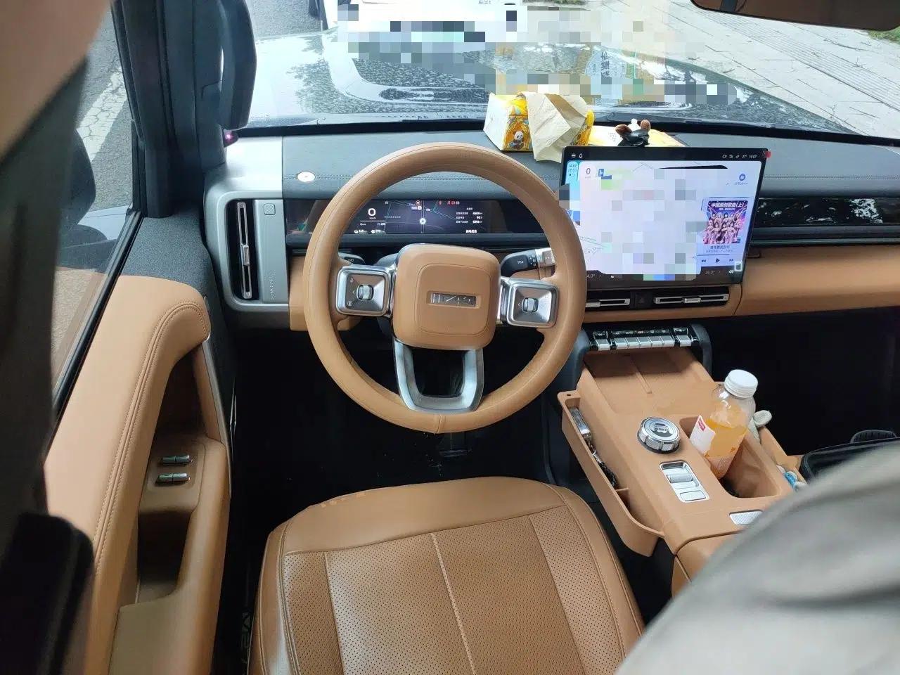 iCAR V27 2026 Model 200KM Four-Wheel Drive Falcon 700 — миниатюра 10
