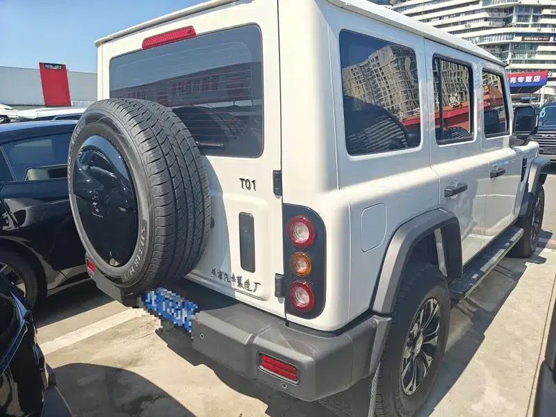 212 T01 2024 Model 2.0T Mechanic — миниатюра 4