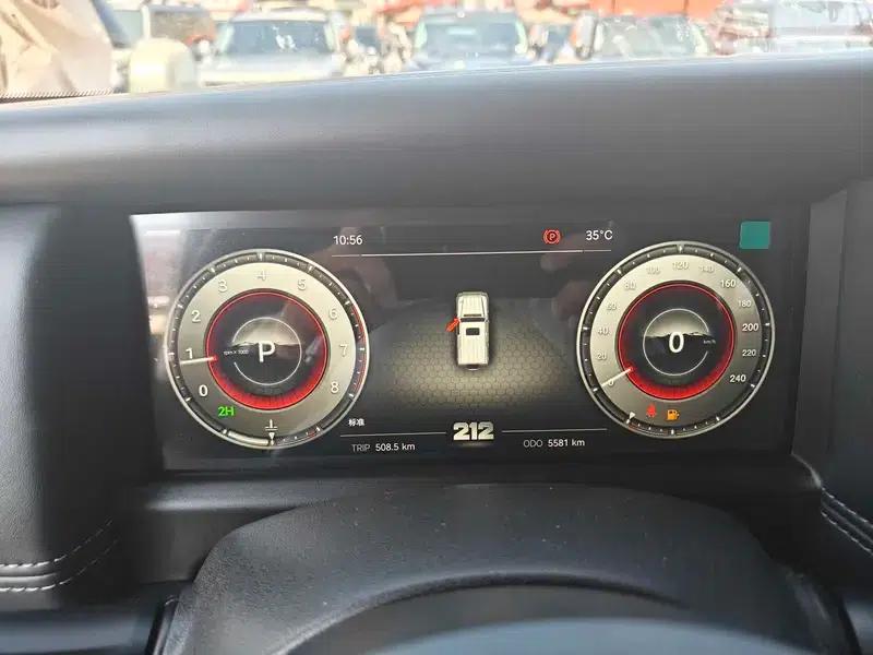 212 T01 2024 Model 2.0T Mechanic — миниатюра 8