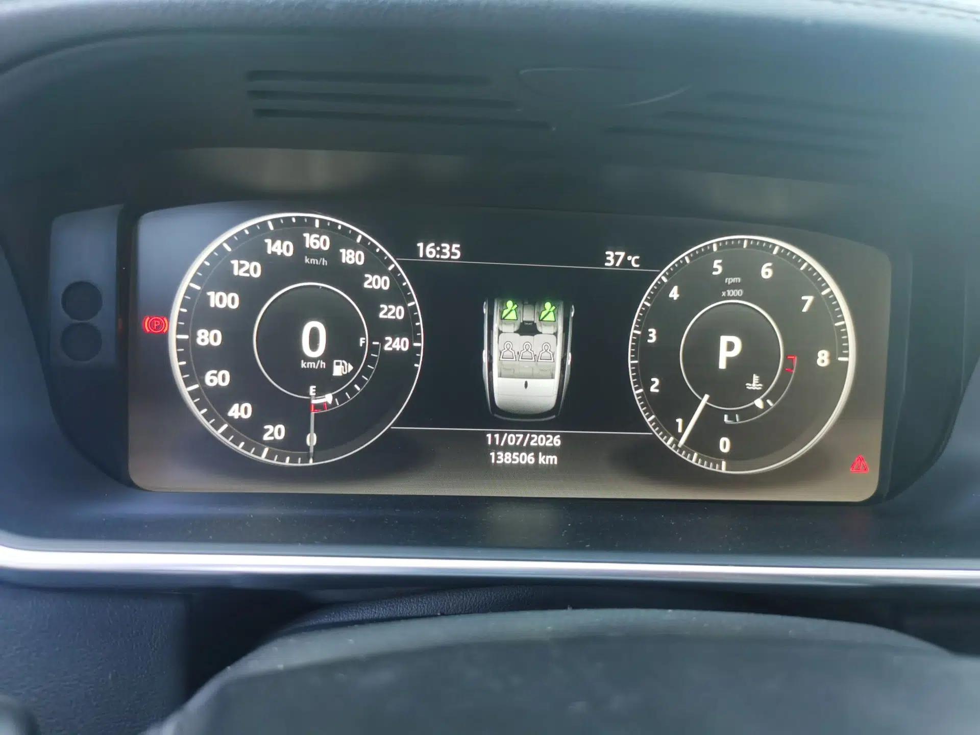 Land Rover Range Vogue 2017 3.0T Gasoline HSE Middle East — миниатюра 11