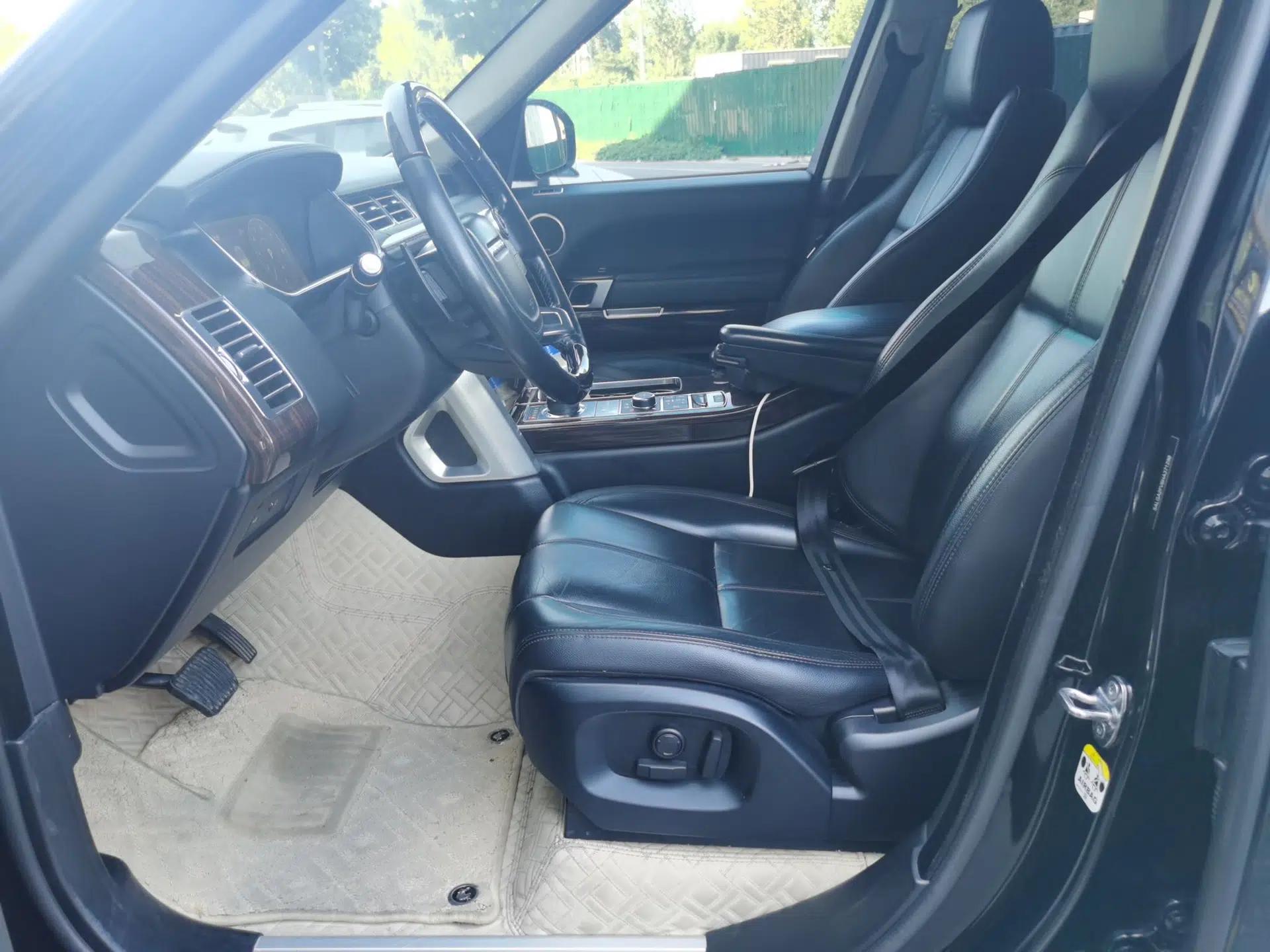 Land Rover Range Vogue 2017 3.0T Gasoline HSE Middle East — миниатюра 15