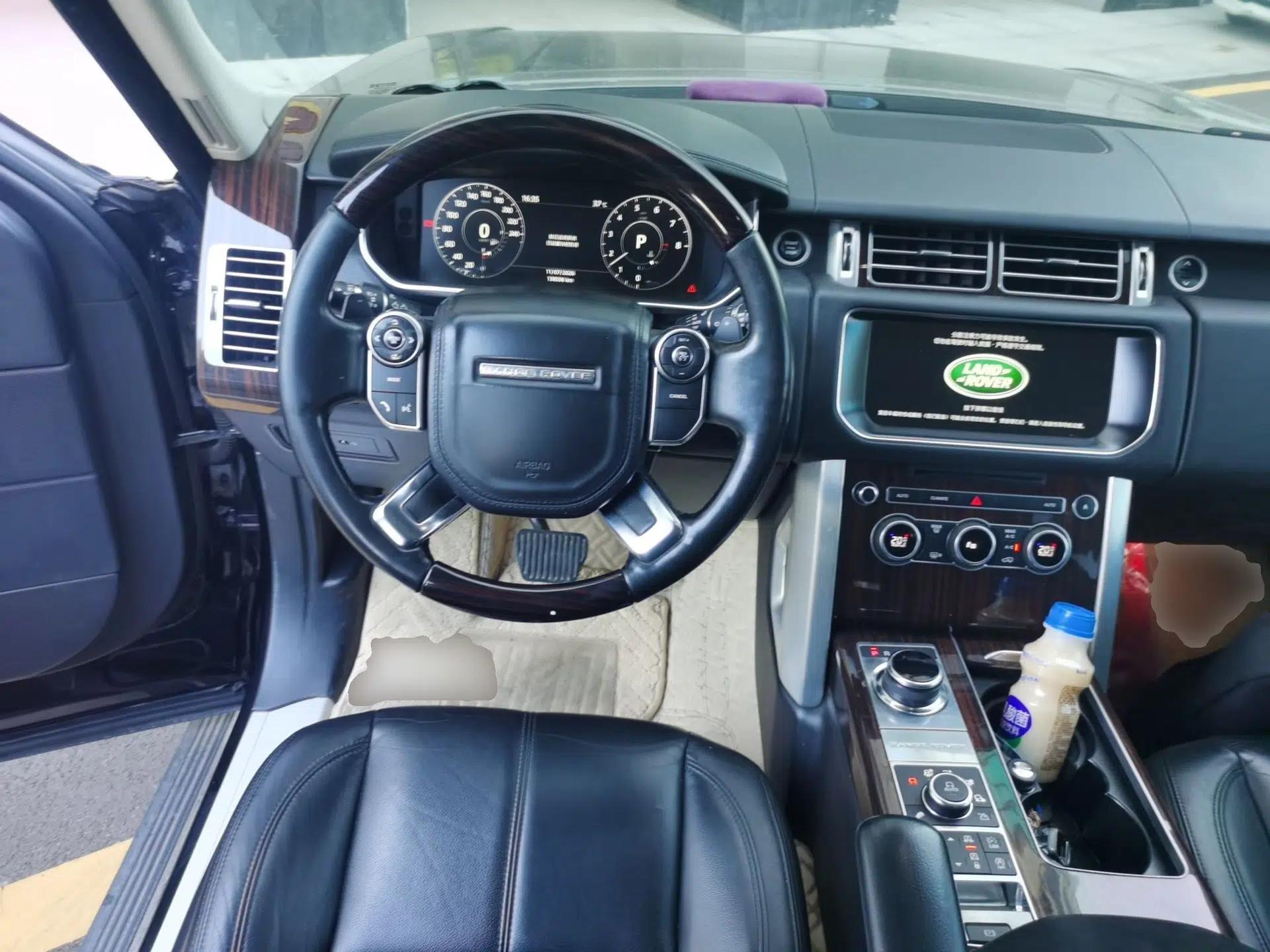 Land Rover Range Vogue 2017 3.0T Gasoline HSE Middle East — миниатюра 10
