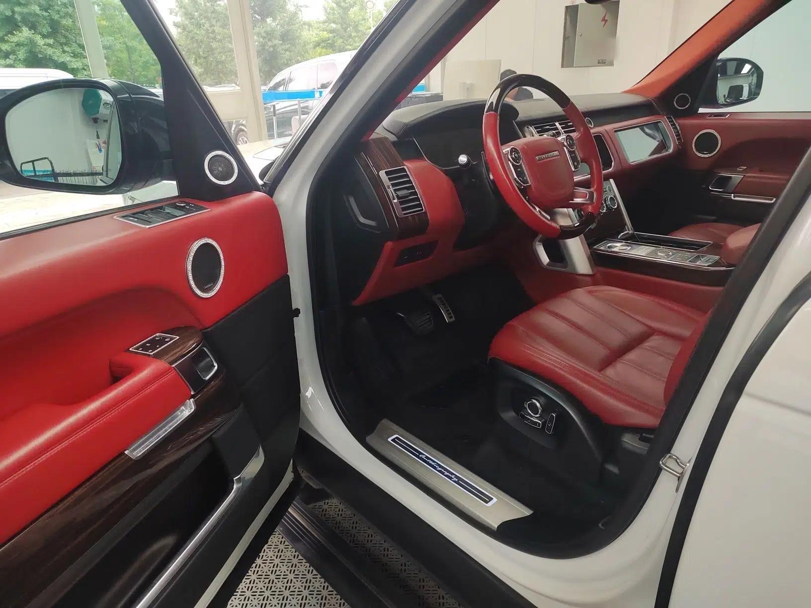 Land Rover Range Vogue Range Rover Autobiography (parallel import) — миниатюра 9