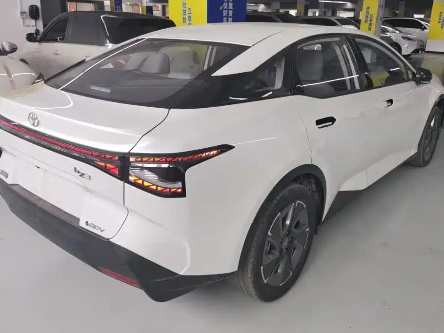 Toyota BZ3 2024 model, 517km/h, Elite PRO — миниатюра 3