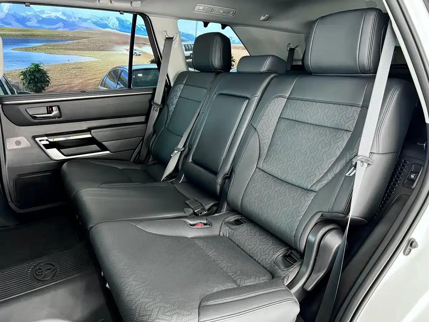 2023 Sequoia 3.5T US Spec — миниатюра 10
